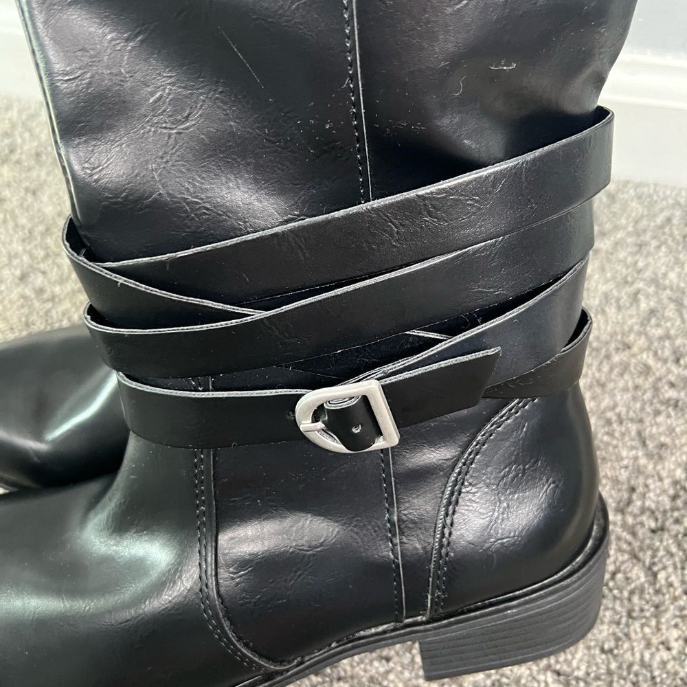 Sz 7M St. John’s Bay Black under the knee Boots Brand New $80 MSRP - Picture 8 of 11